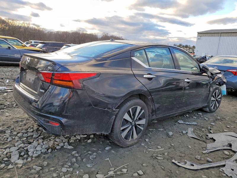 Photo 3 from auction – 2020 NISSAN ALTIMA with VIN 1N4BL4EW1LC209468