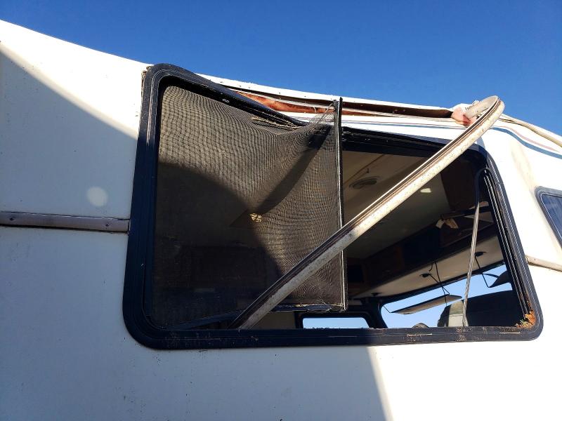 Photo 9 from auction – 1995 ENDE MOTORHOME with VIN 3FCMF53GXSJA00966