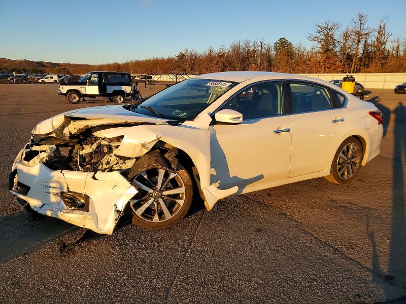 NISS ALTIMA 2017 with VIN 1N4AL3AP7HC259822 - Photo from auction
