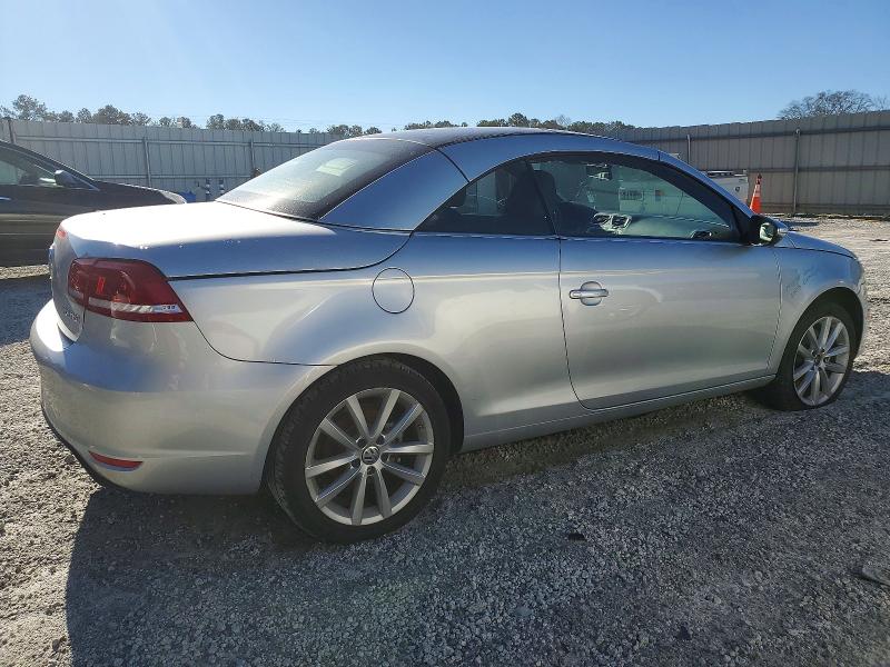 Photo 3 from auction – 2015 VOLKSWAGEN EOS KOMFOR with VIN WVWBW8AH5FV002834