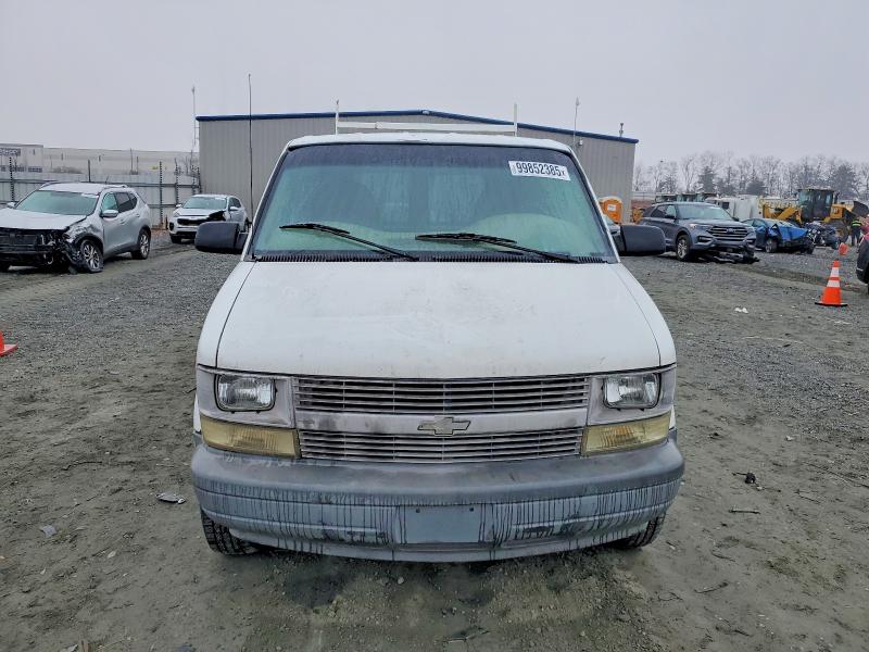 Photo 5 from auction – 2001 CHEVROLET ASTRO with VIN 1GCDL19W31B105014