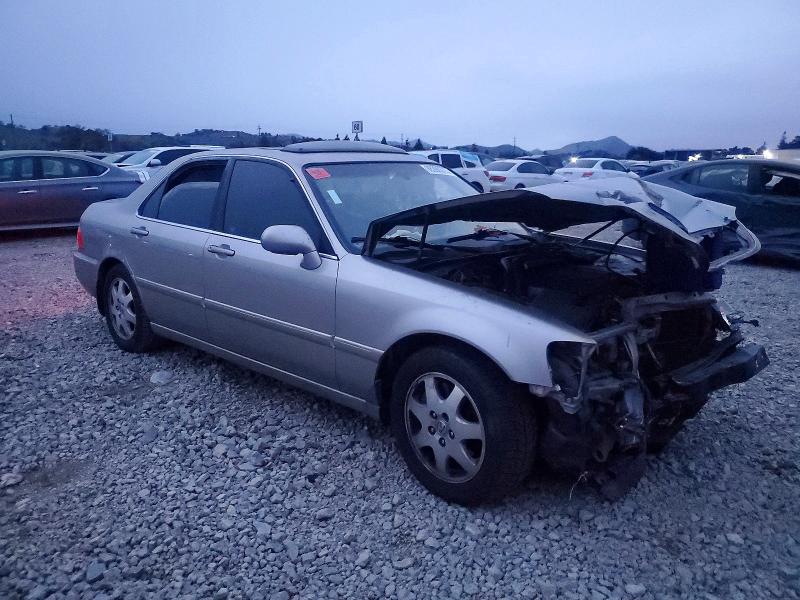 Photo 4 from auction – 2002 ACURA 3.5RL with VIN JH4KA965X2C014548