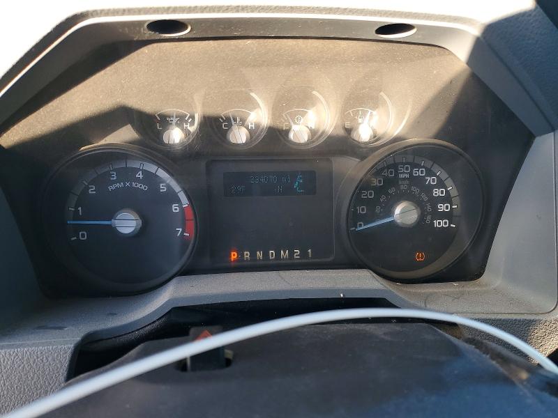 Zdjęcie 9 z aukcji – 2014 FORD F250 SUPER z VIN 1FT7X2A65EEB26843