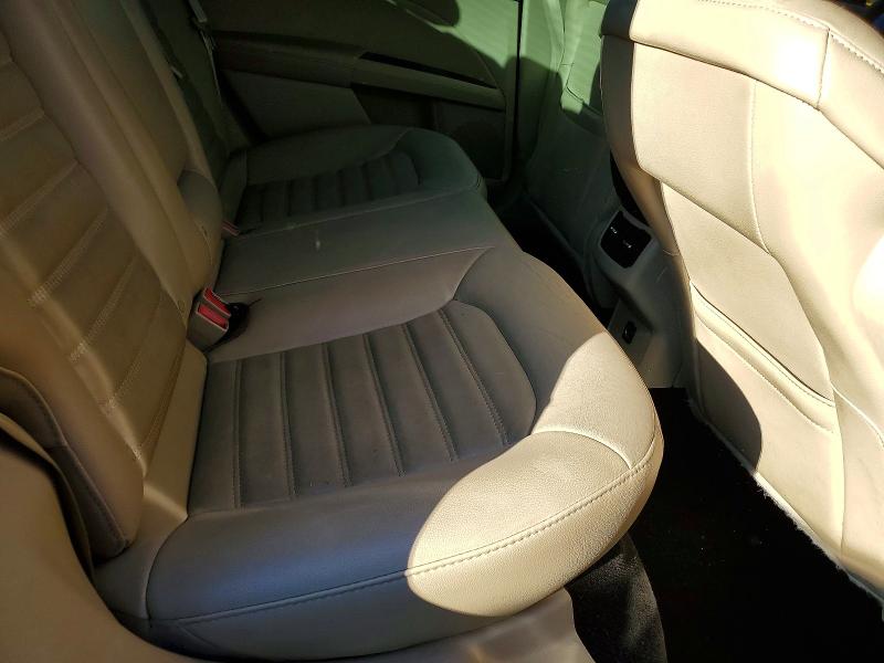 Photo 10 from auction – 2014 FORD FUSION SE with VIN 3FA6P0HD1ER289058