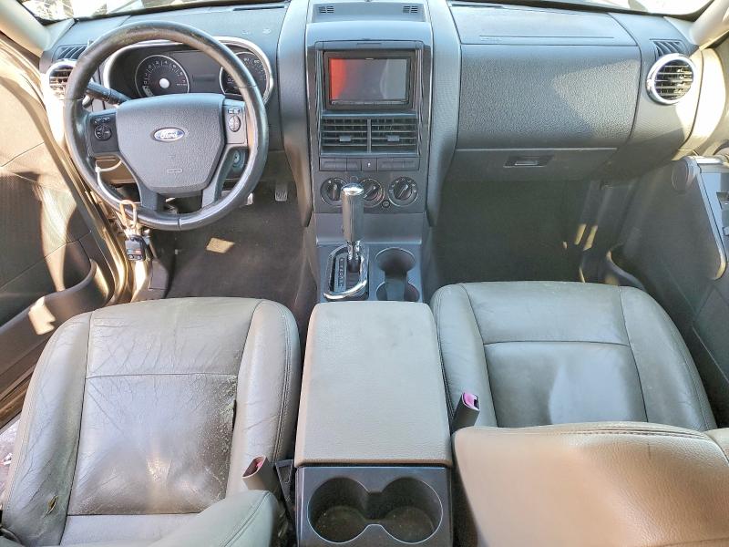 Photo 8 from auction – 2008 FORD EXPLORER X with VIN 1FMEU63E38UB05555