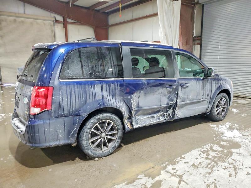 Photo 3 from auction – 2017 DODGE GRAND CARA with VIN 2C4RDGCG0HR749959