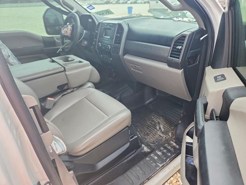 Photo 8 from auction – 2018 FORD F250 with VIN 1FT7X2B63JEB34061