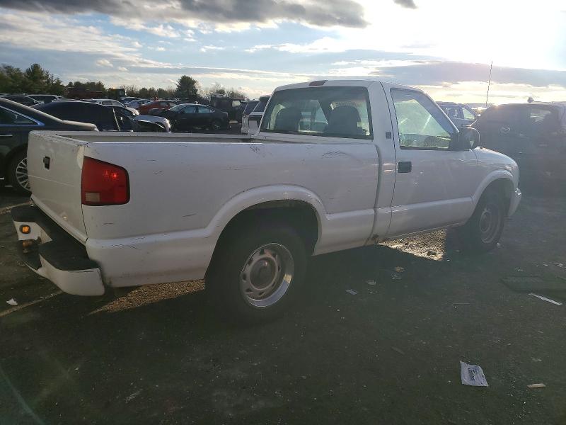 Photo 3 from auction – 2003 GMC SONOMA with VIN 1GTCS14X638188629