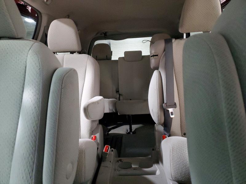 Photo 10 from auction – 2012 TOYOTA SIENNA LE with VIN 5TDKK3DC2CS208875