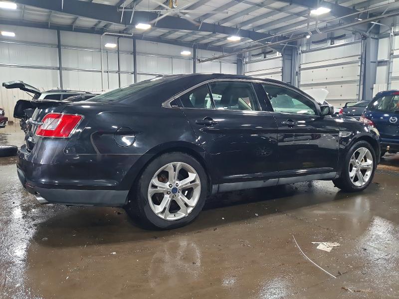 Photo 3 from auction – 2010 FORD TAURUS SHO with VIN 1FAHP2KTXAG138404