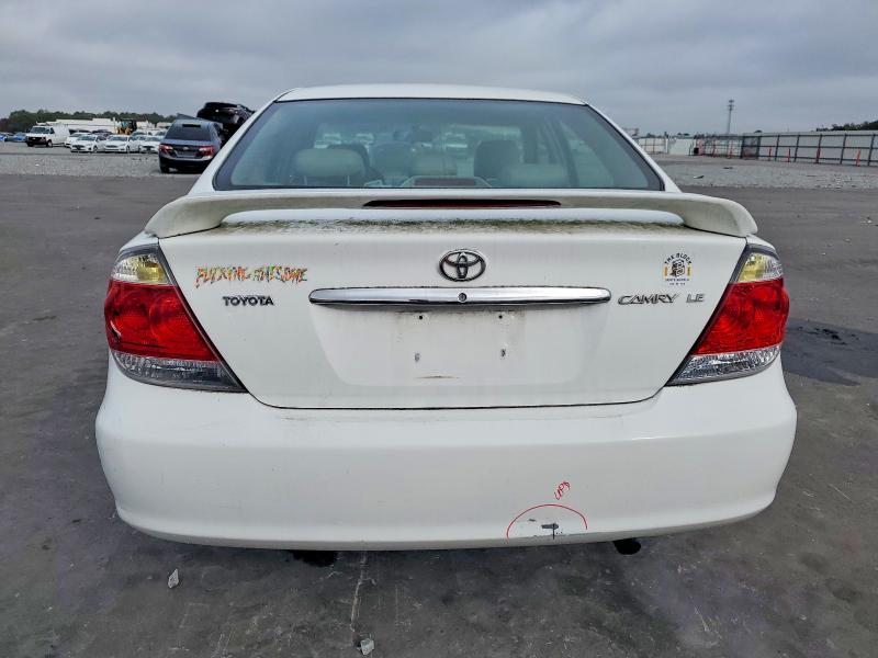 Photo 6 from auction – 2005 TOYOTA CAMRY LE with VIN 4T1BE32K75U403575