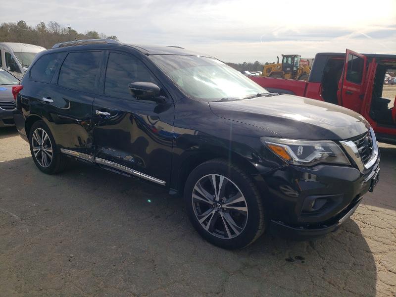 Photo 4 from auction – 2017 NISSAN PATHFINDER with VIN 5N1DR2MM2HC610214