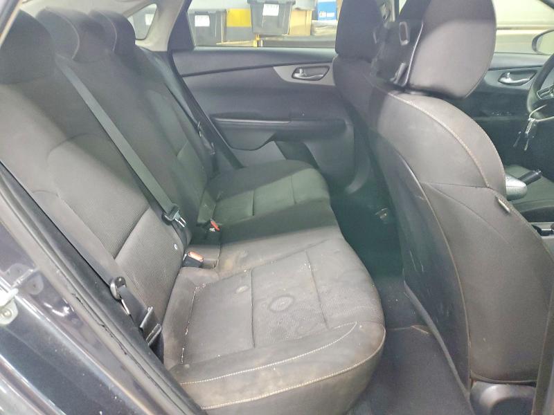 Photo 10 from auction – 2019 KIA FORTE FE with VIN 3KPF24AD8KE079781