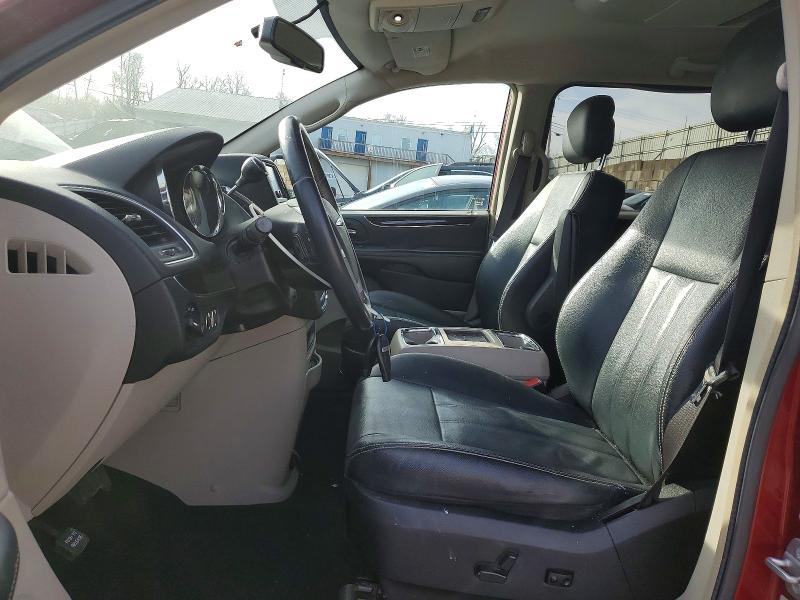 Photo 7 from auction – 2016 CHRYSLER TOWN & COU with VIN 2C4RC1BG2GR157916