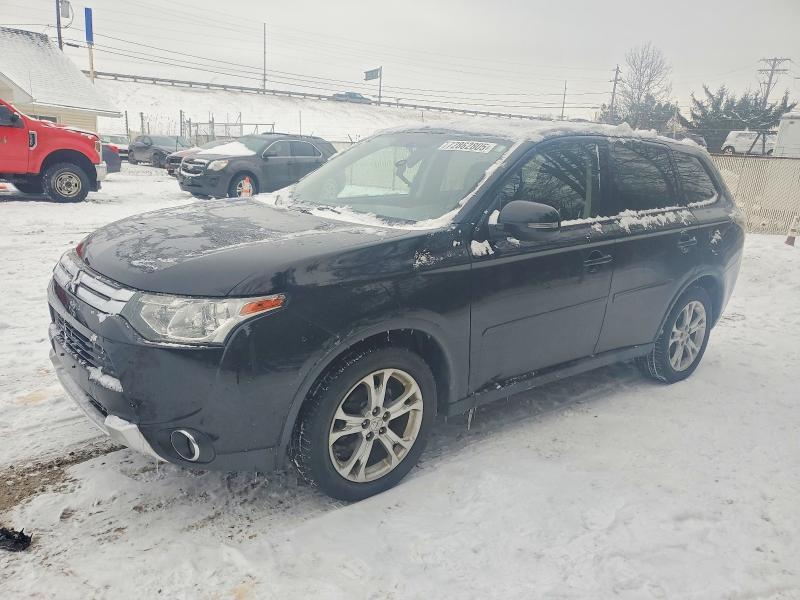 MITSUBISHI OUTLANDER 2015 with VIN JA4AZ3A39FZ007547 - Photo from auction