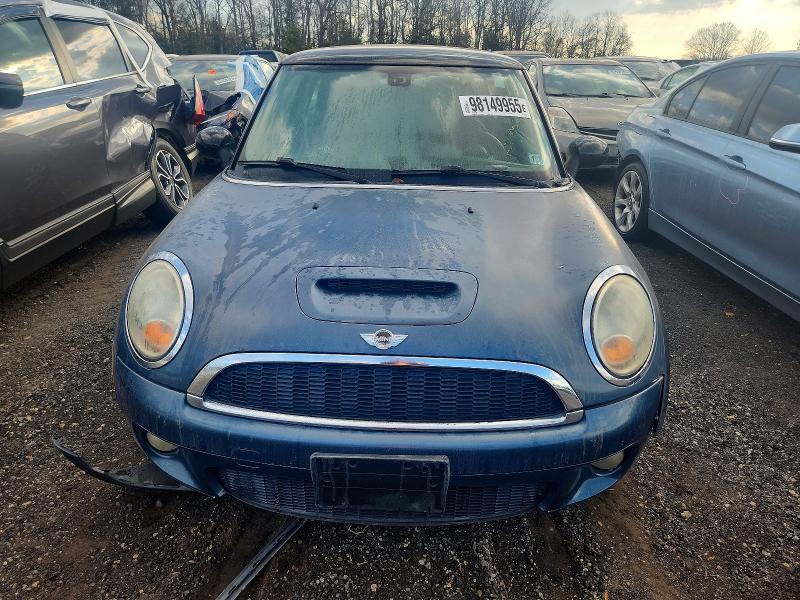 Photo 5 from auction – 2010 MINI COOPER S with VIN WMWMF7C57ATZ72935