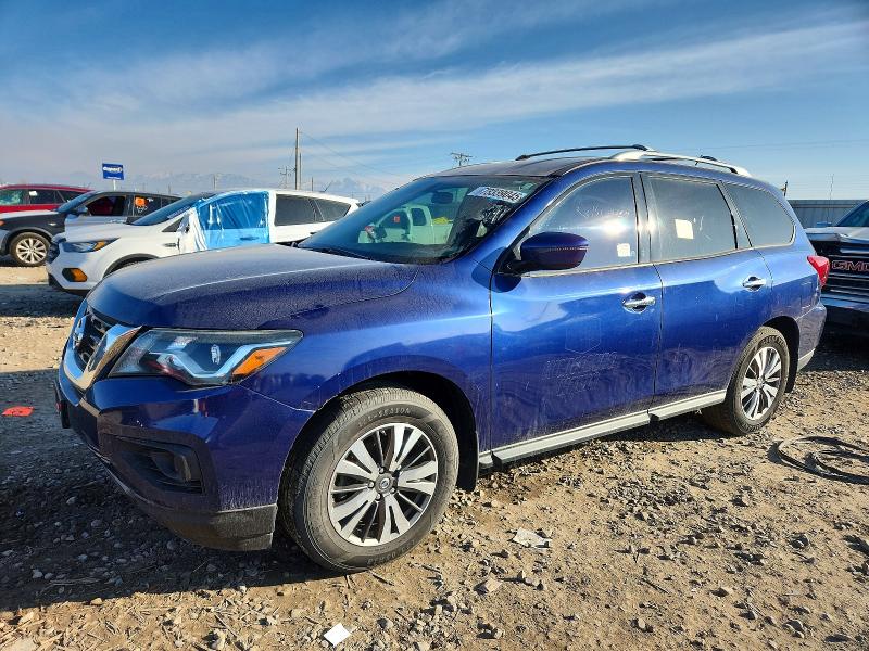 NISSAN PATHFINDER 2017 with VIN 5N1DR2MN9HC623650 - Photo from auction