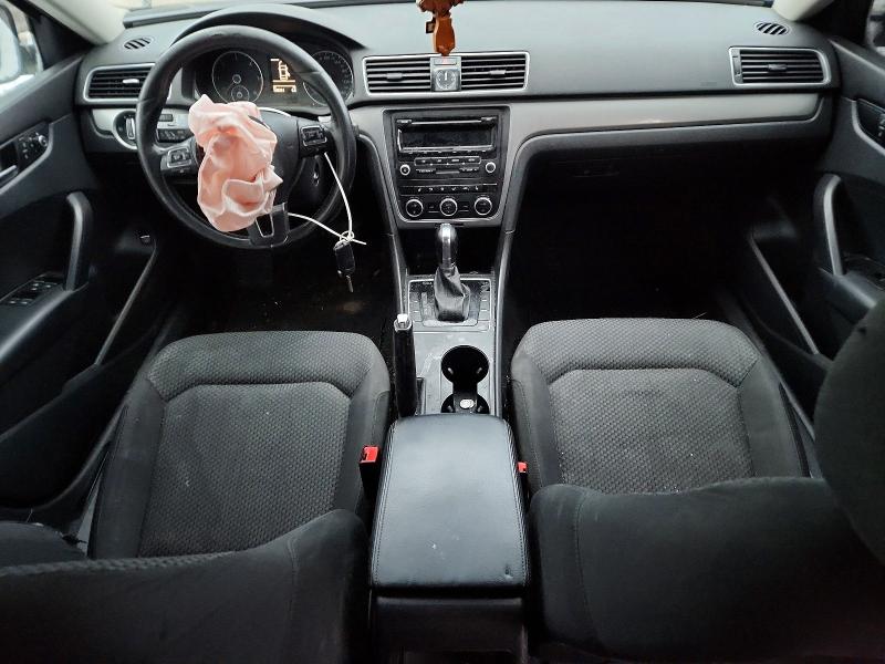 Photo 8 from auction – 2013 VOLKSWAGEN PASSAT S with VIN 1VWAN7A38DC080978