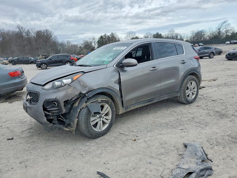 KIA SPORTAGE L 2018 with VIN KNDPMCAC3J7430725 - Photo from auction