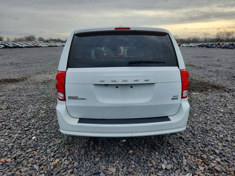 Photo 6 from auction – 2019 DODGE GRAND CARA with VIN 2C4RDGCGXKR614561