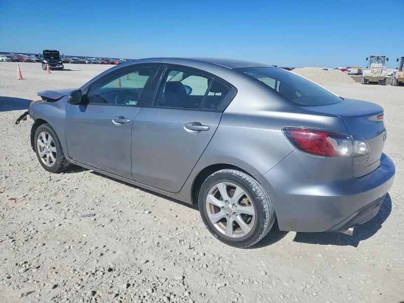 Photo 2 from auction – 2010 MAZDA 3 I with VIN JM1BL1SF8A1343013