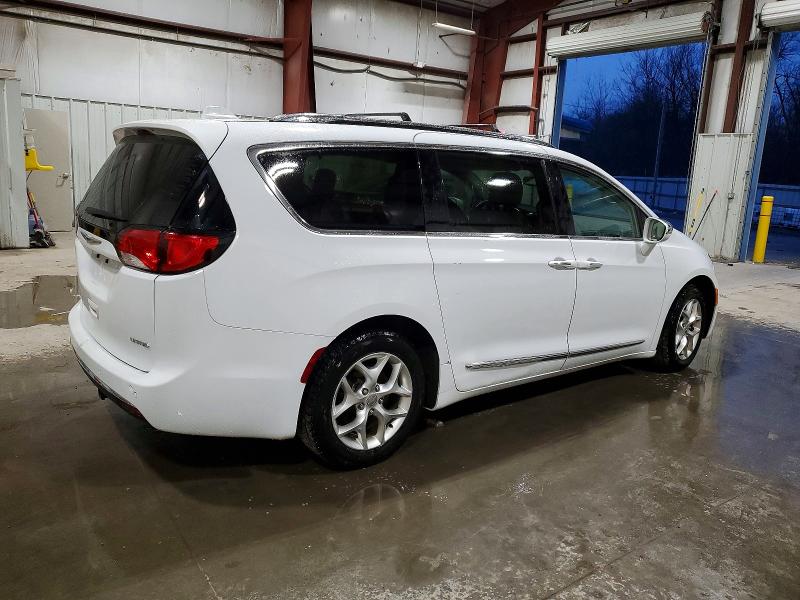Photo 3 from auction – 2020 CHRYSLER PACIFICA L with VIN 2C4RC1GG5LR156178