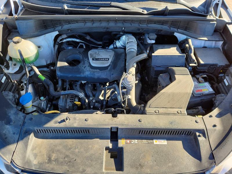 Photo 11 from auction – 2018 HYUNDAI TUCSON with VIN KM8J33A26JU749839