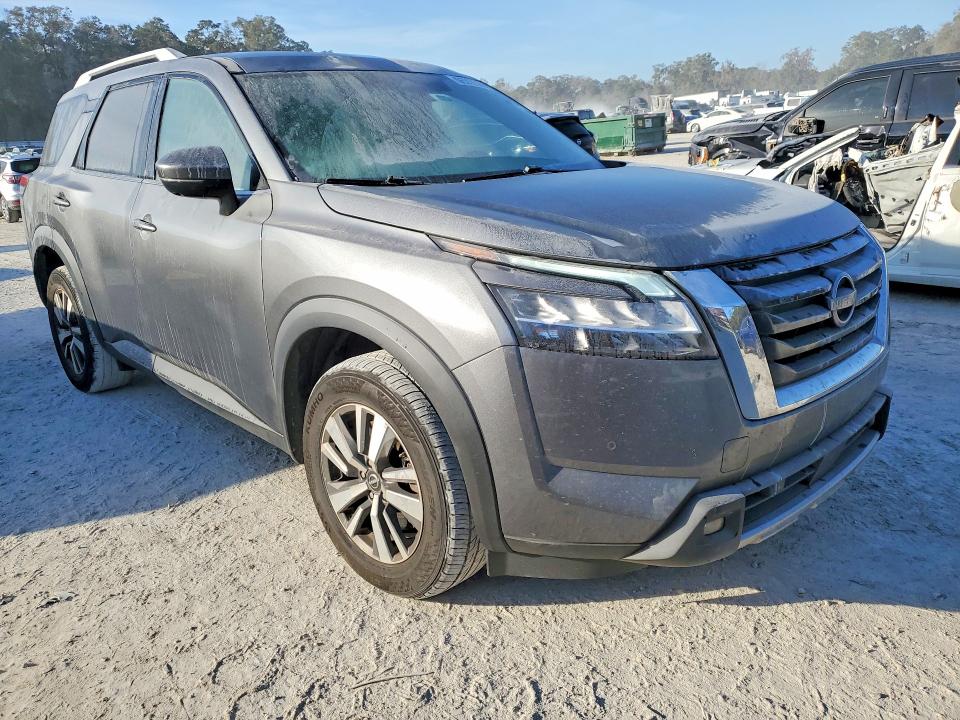 Photo 4 from auction – 2024 NISSAN PATHFINDER with VIN 5N1DR3CA9RC249630