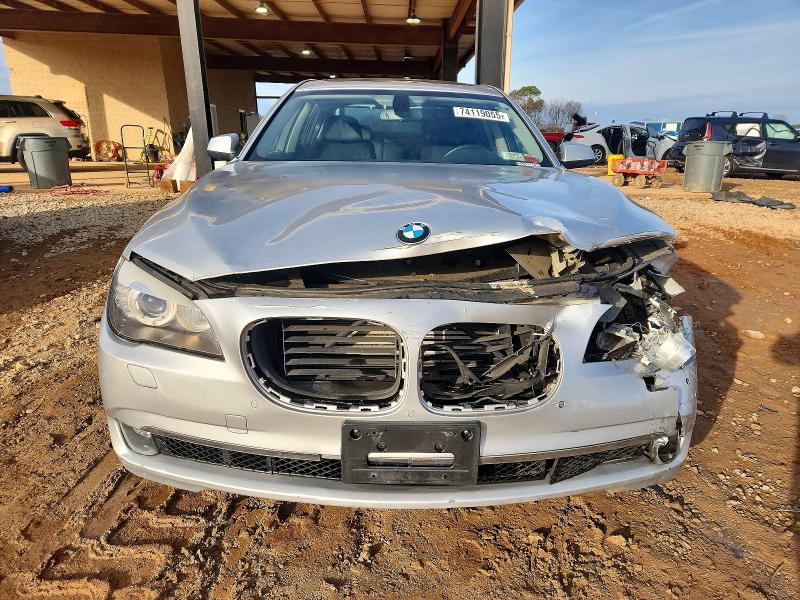 Photo 5 from auction – 2011 BMW 750 LI with VIN WBAKB8C58BC851728