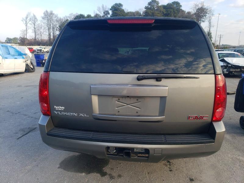 Photo 6 from auction – 2007 GMC YUKON XL C with VIN 1GKFC16J87R282776