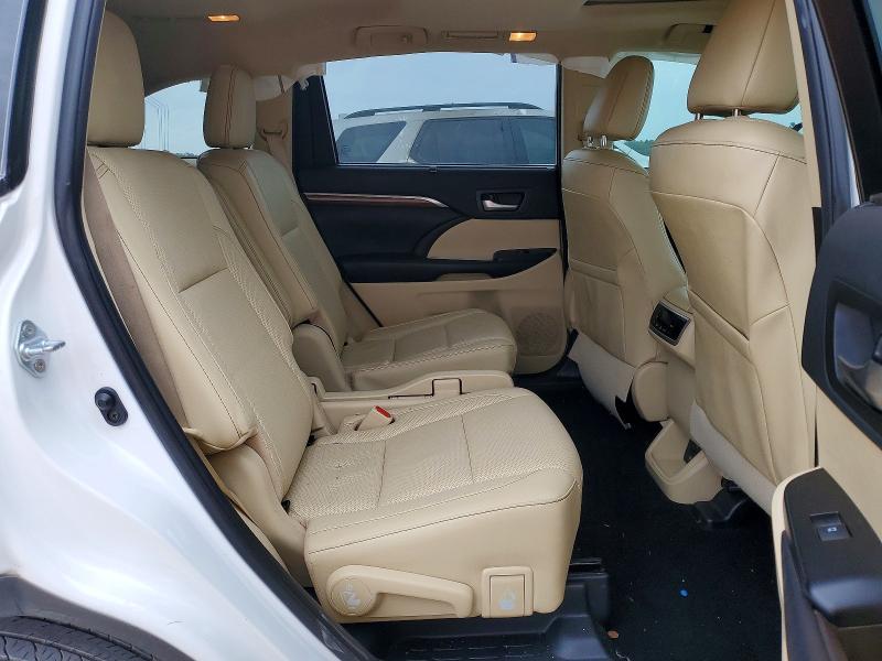 Photo 11 from auction – 2019 TOYOTA HIGHLANDER with VIN 5TDYZRFH9KS361110
