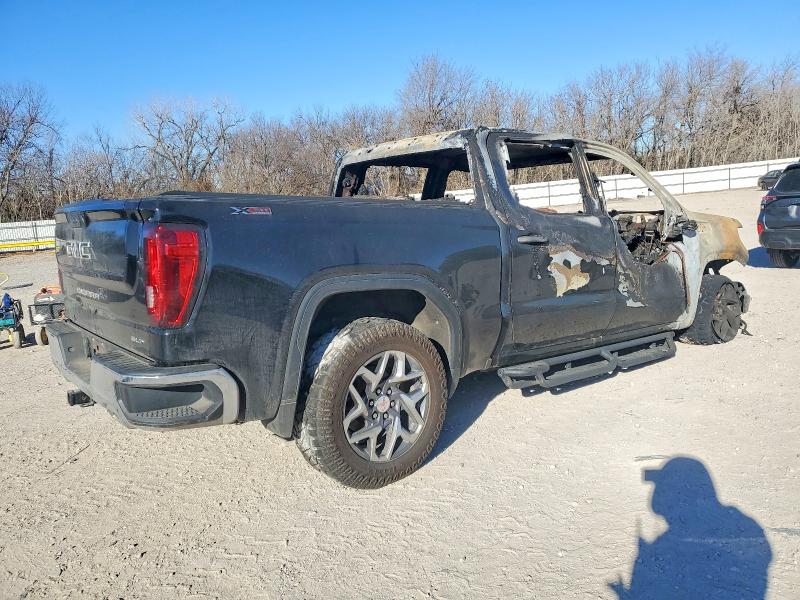 Photo 3 from auction – 2022 GMC SIERRA K15 with VIN 3GTUUDET2NG565577