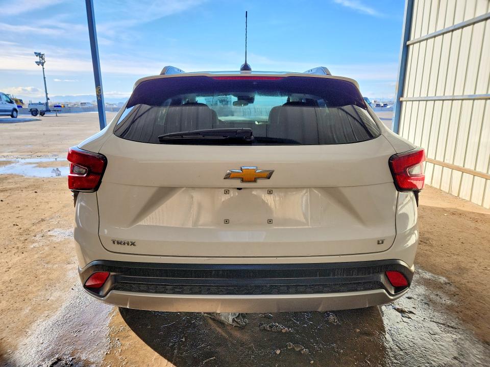 Photo 6 from auction – 2025 CHEVROLET TRAX with VIN KL77LHEP3SC214067