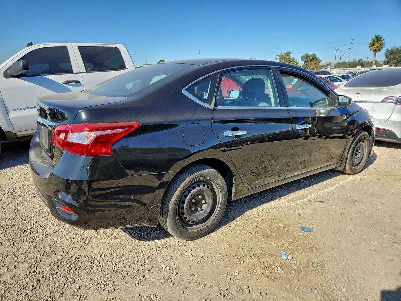 Photo 3 from auction – 2017 NISSAN SENTRA S with VIN 3N1AB7AP2HY402464