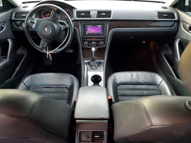 Photo 8 from auction – 2014 VOLKSWAGEN PASSAT with VIN 1VWCT7A38EC020652