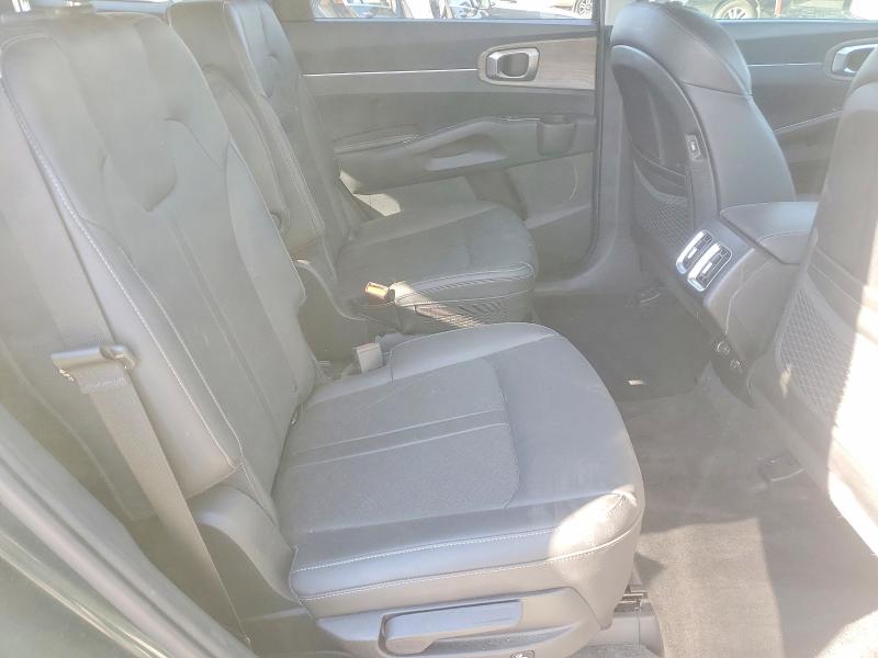 Photo 10 from auction – 2022 KIA SORENTO EX with VIN 5XYRHDLF6NG161591