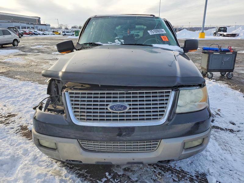 Photo 5 from auction – 2003 FORD EXPEDITION with VIN 1FMFU18L93LB77440