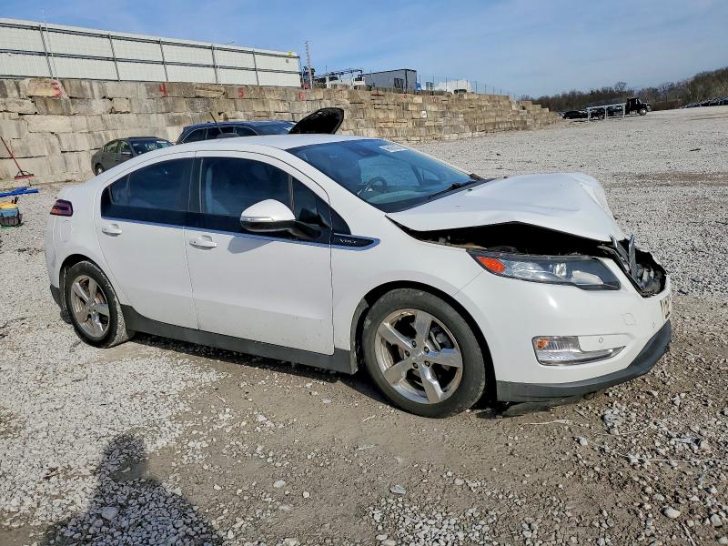 Photo 4 from auction – 2015 CHEVROLET VOLT with VIN 1G1RB6E47FU104821