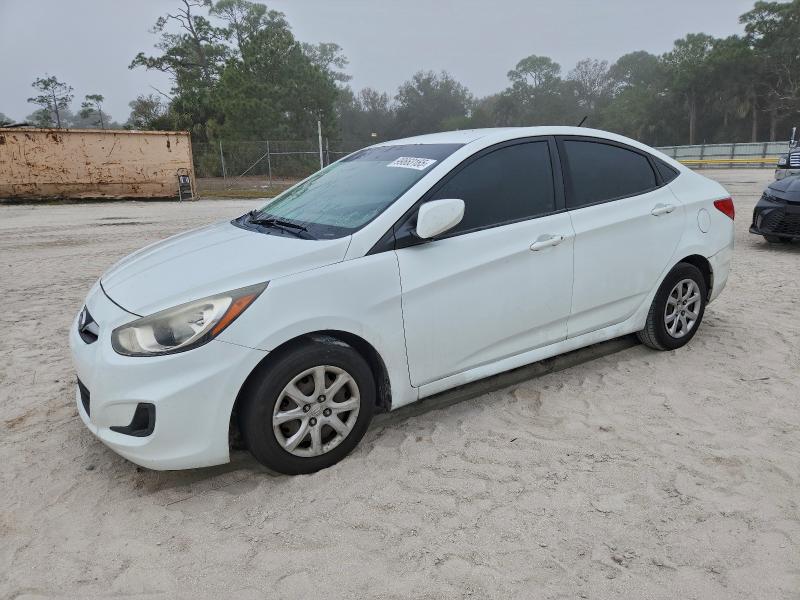 HYUNDAI ACCENT GLS 2013 with VIN KMHCT4AE2DU551417 - Photo from auction