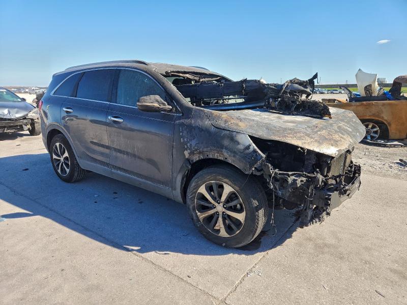 Photo 4 from auction – 2016 KIA SORENTO EX with VIN 5XYPH4A17GG135860