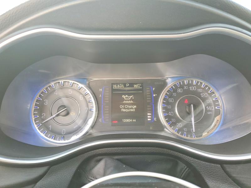 Photo 9 from auction – 2016 CHRYSLER 200 with VIN 1C3CCCAB1GN122180