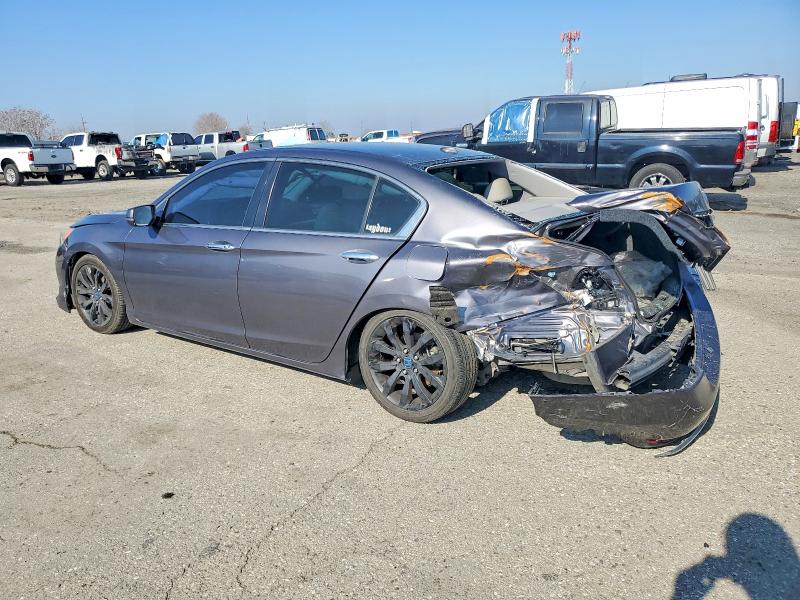 Photo 2 from auction – 2016 HONDA ACCORD with VIN 1HGCR2F88GA086076