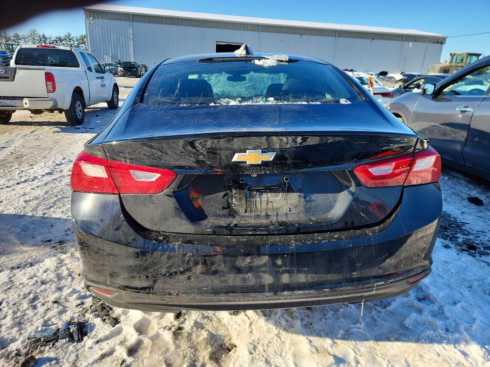 Photo 6 from auction – 2017 CHEVROLET MALIBU LS with VIN 1G1ZB5ST1HF204555
