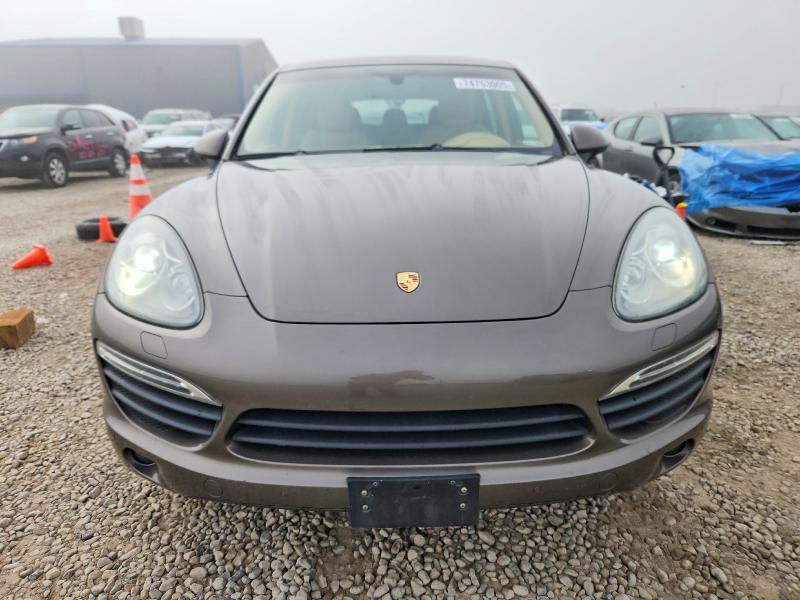 Photo 5 from auction – 2012 PORSCHE CAYENNE S with VIN WP1AB2A2XCLA40825