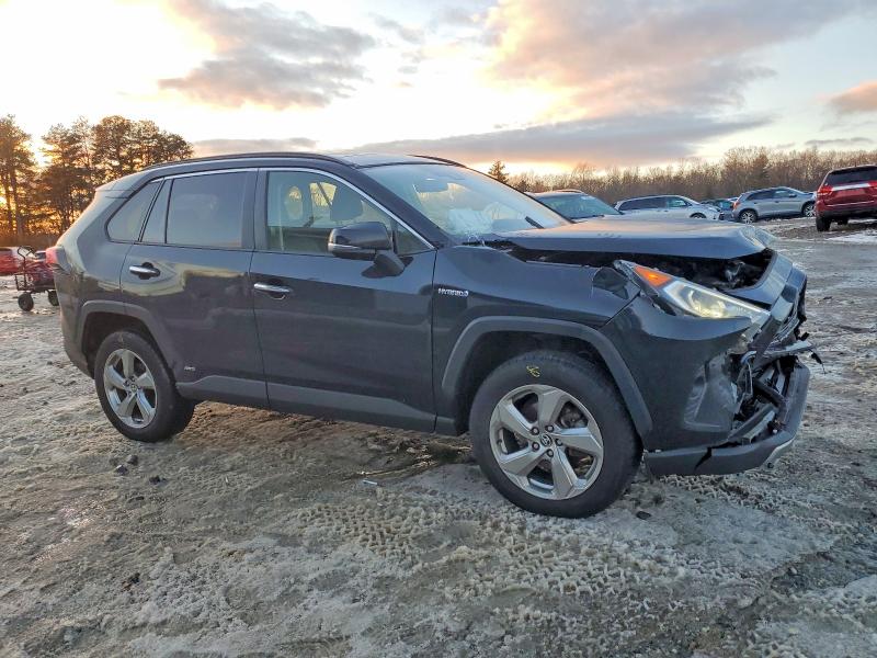 Photo 4 from auction – 2020 TOYOTA RAV4 LIMIT with VIN JTMDWRFV9LD547742