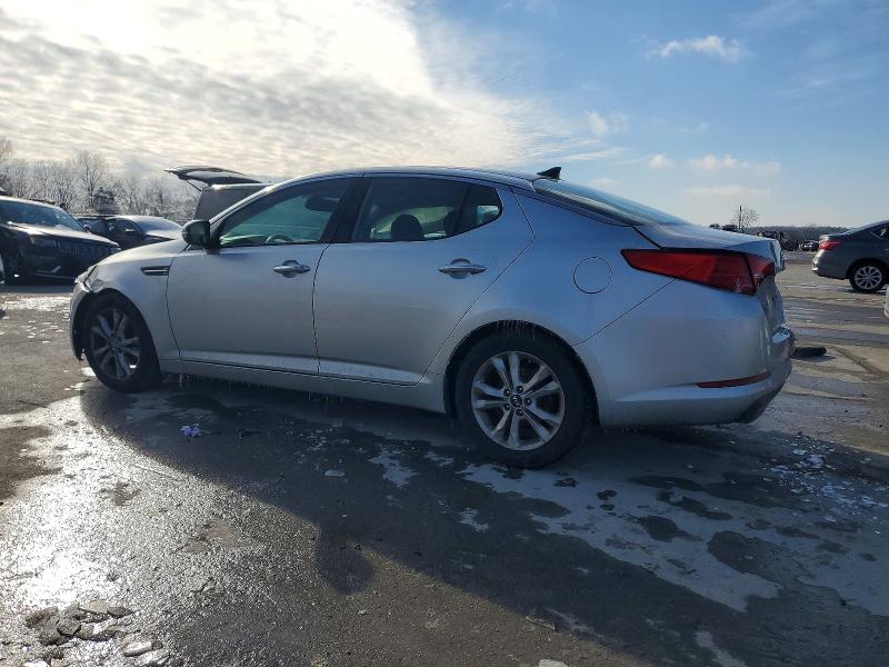 Photo 2 from auction – 2011 KIA OPTIMA EX with VIN KNAGN4A73B5095028