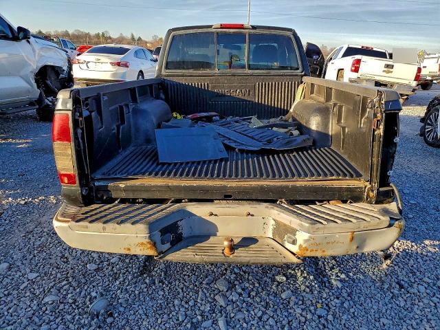 Photo 6 from auction – 2003 NISSAN FRONTIER with VIN 1N6DD26T93C458199
