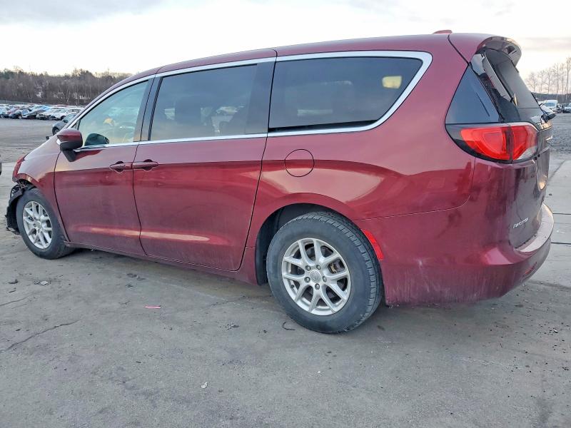 Photo 2 from auction – 2017 CHRYSLER PACIFICA with VIN 2C4RC1CG2HR695418