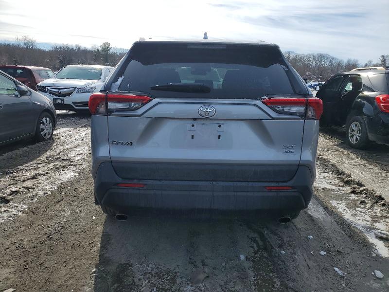 Photo 6 from auction – 2023 TOYOTA RAV4 XLE with VIN 2T3P1RFV1PC340252