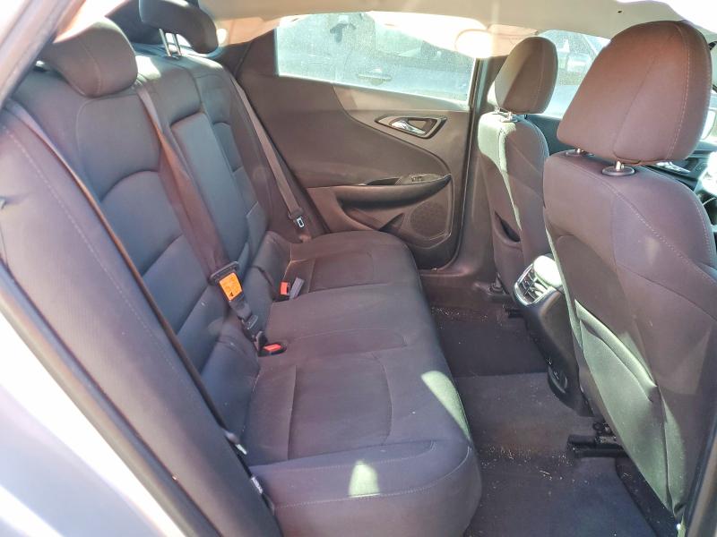 Photo 10 from auction – 2017 CHEVROLET MALIBU with VIN 1G1ZE5ST5HF261378